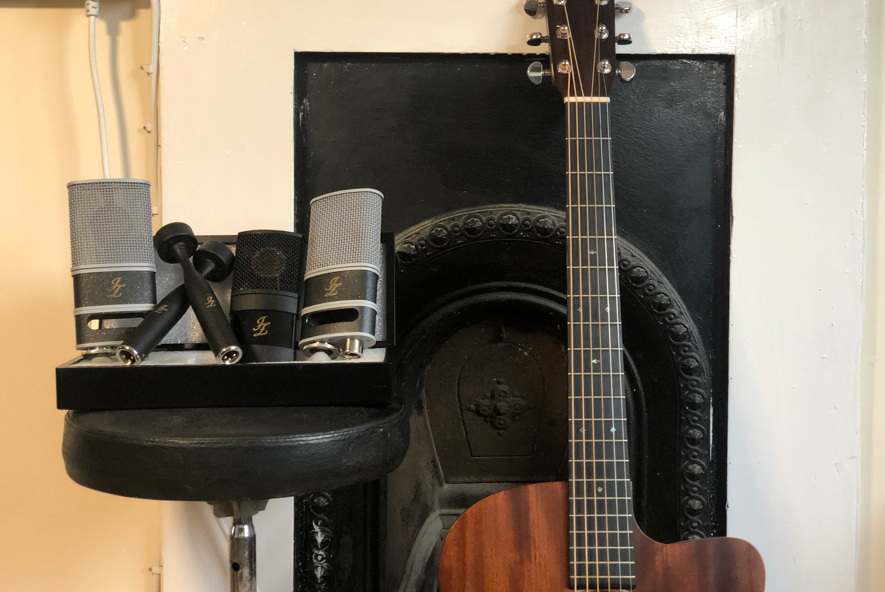 Mic Shootouts and Blending Microphones – JZ Recording Equipment