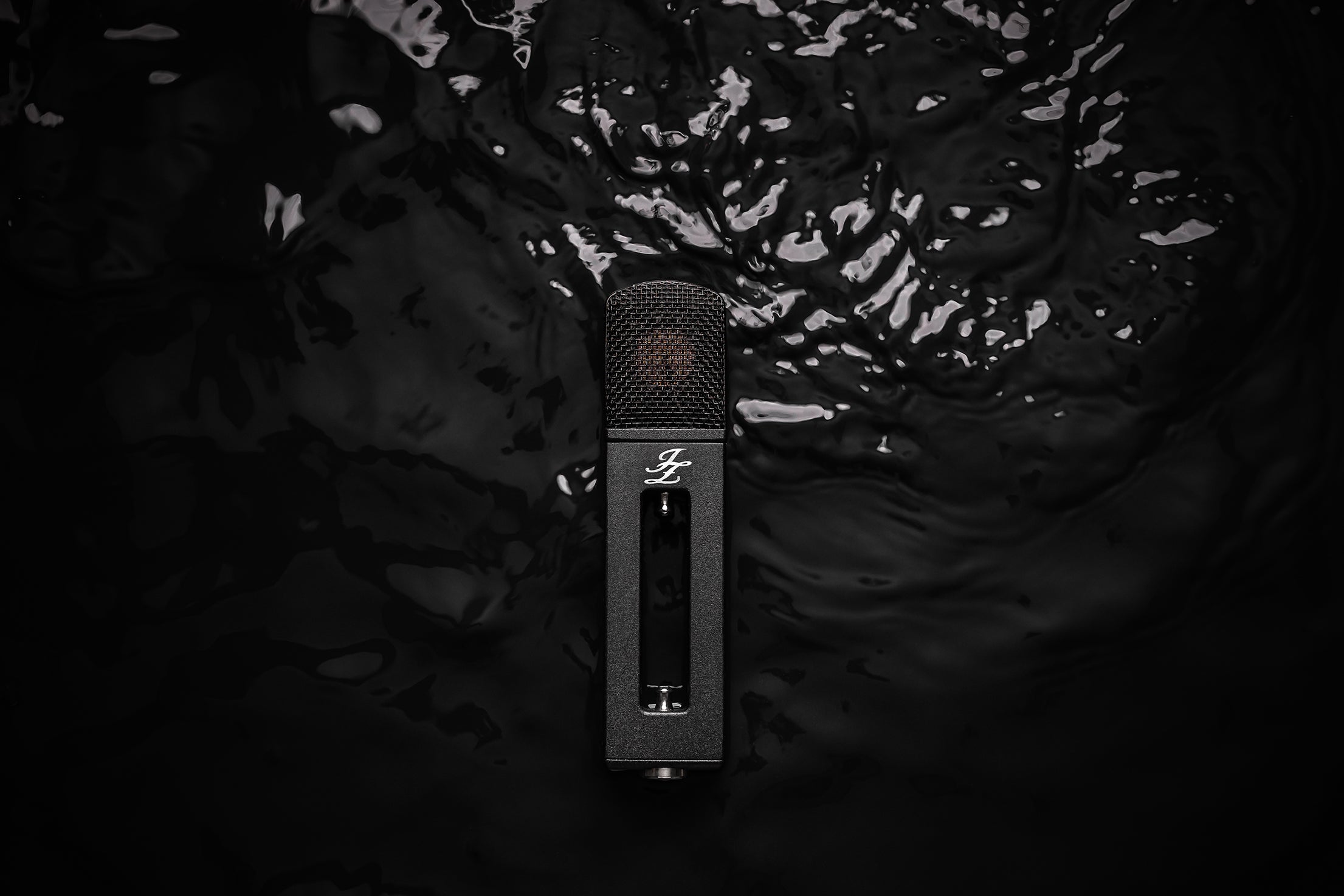 JZ Microphones BH-2 black hole2 未使用 JZ Microphones BH-2 Black Hole Condenser Microphone | Bax Music